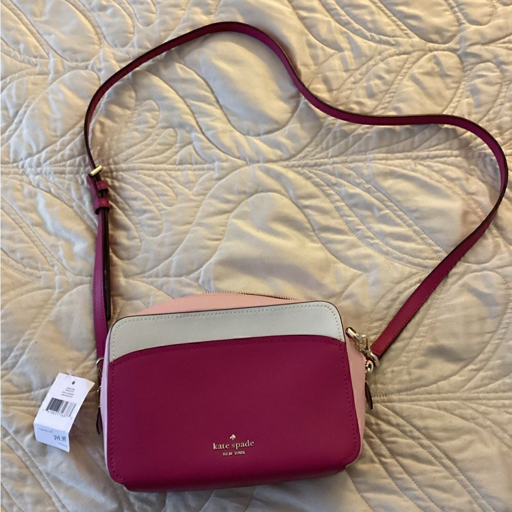 NWT Kate Spade pink and white purse, bag